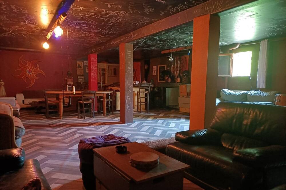 Photo of Livingroom in L'Isle-Jourdain