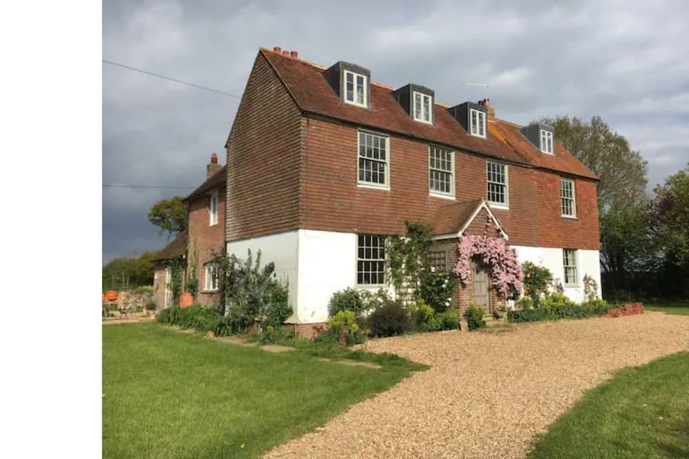 Photo of Outdoor in Upper Dicker