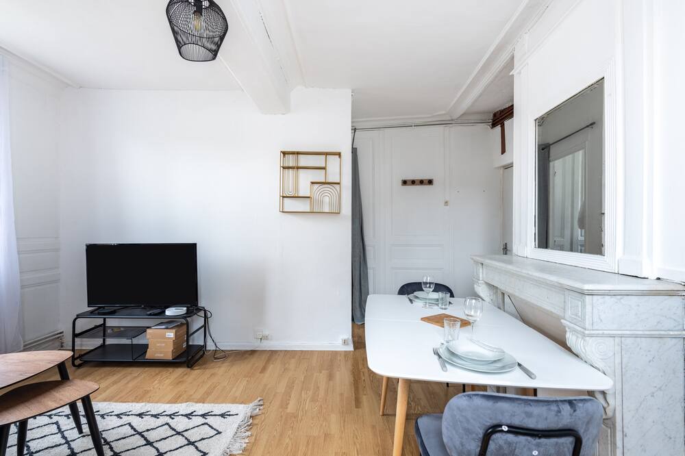 Photo of Bedroom in Darnetal