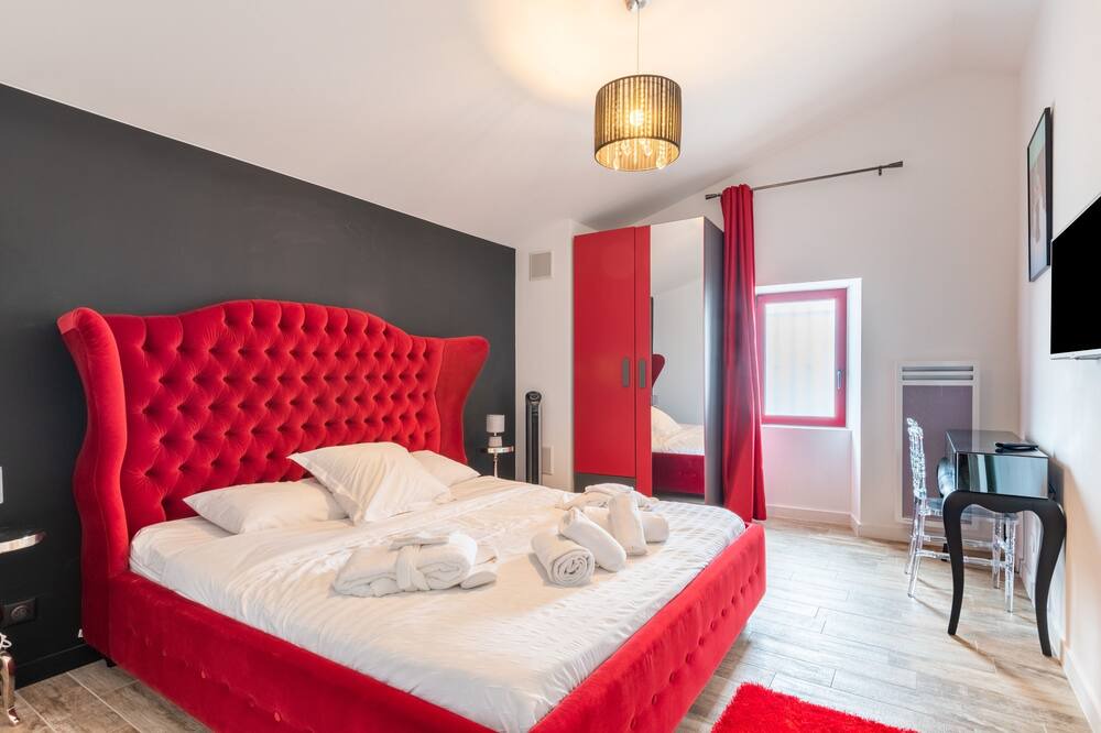 Photo of Bedroom in Sanilhac