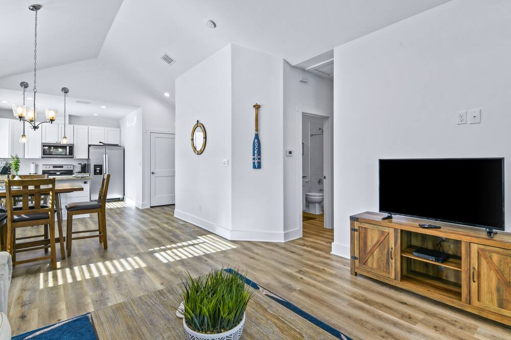 Photo of Livingroom in Rockport