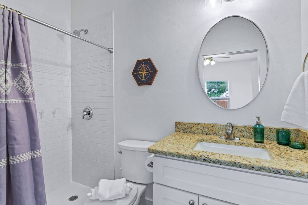 Photo of Bathroom in Rockport