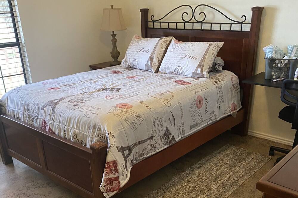 Photo of Bedroom in Wetmore