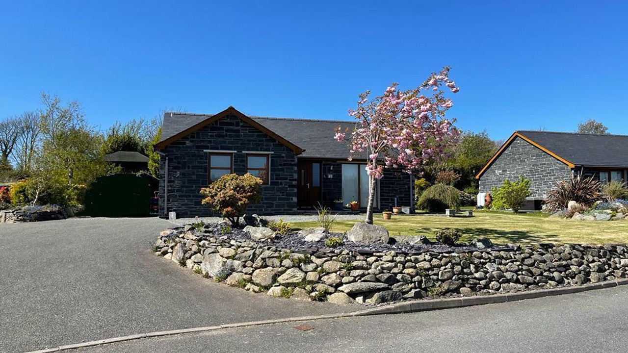 Photo of Others in Llanddaniel Fab