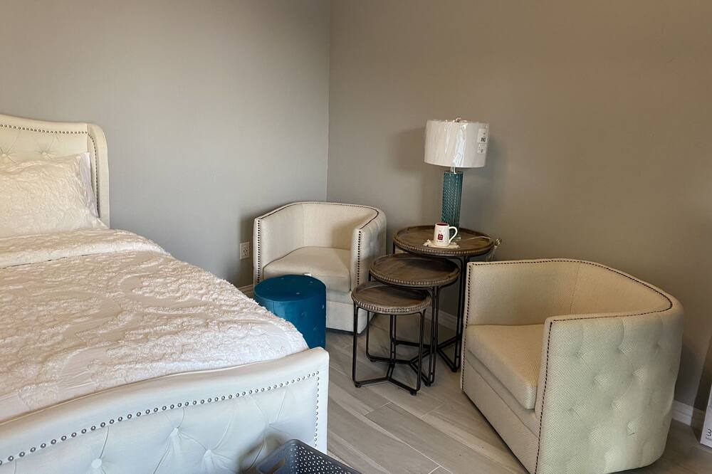 Photo of Bedroom in Frisco