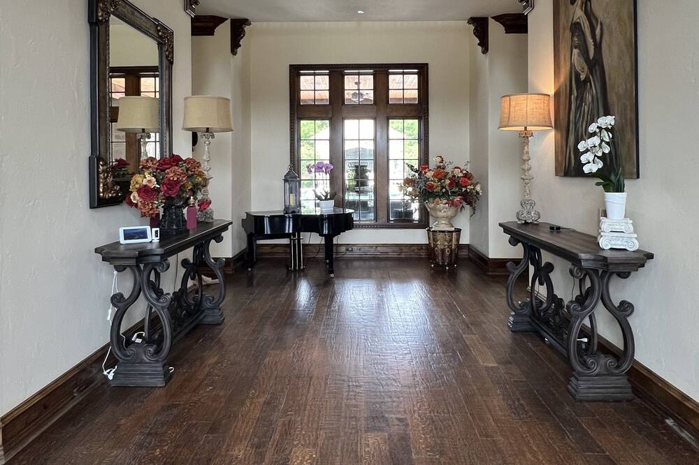 Photo of Bedroom in Frisco