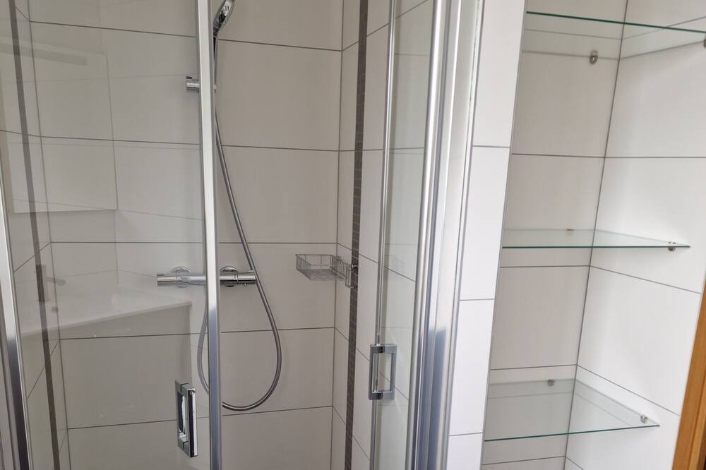 Photo of Bathroom in Saint-Aubin-sur-Scie