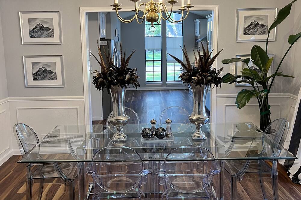 Photo of Livingroom in Richardson