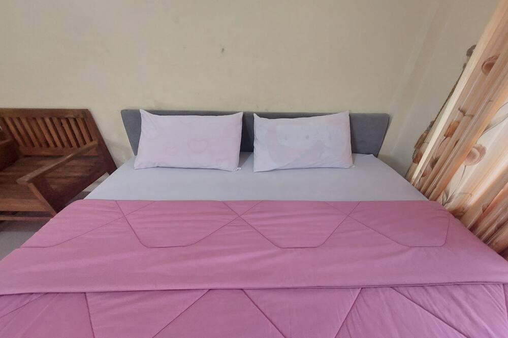 Photo of Bedroom in Kretek