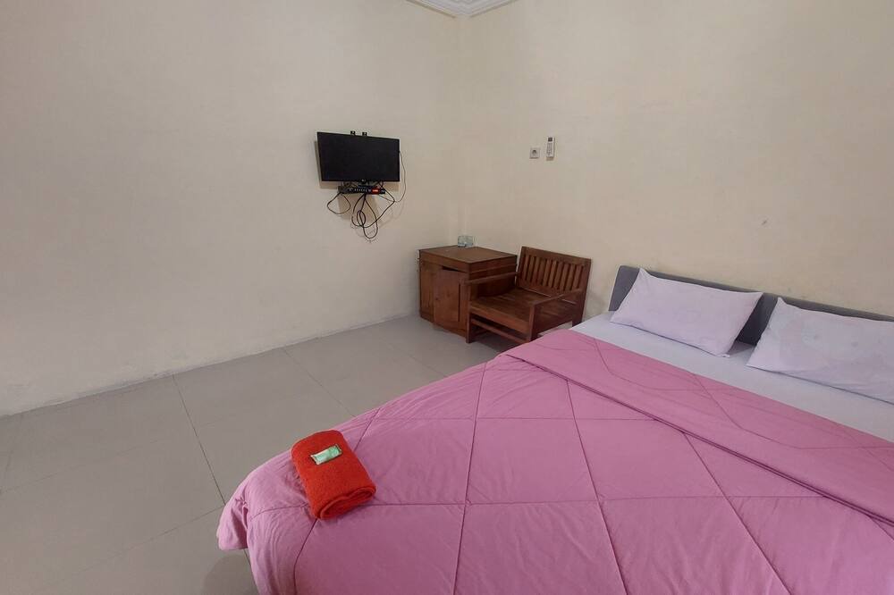Photo of Bedroom in Kretek