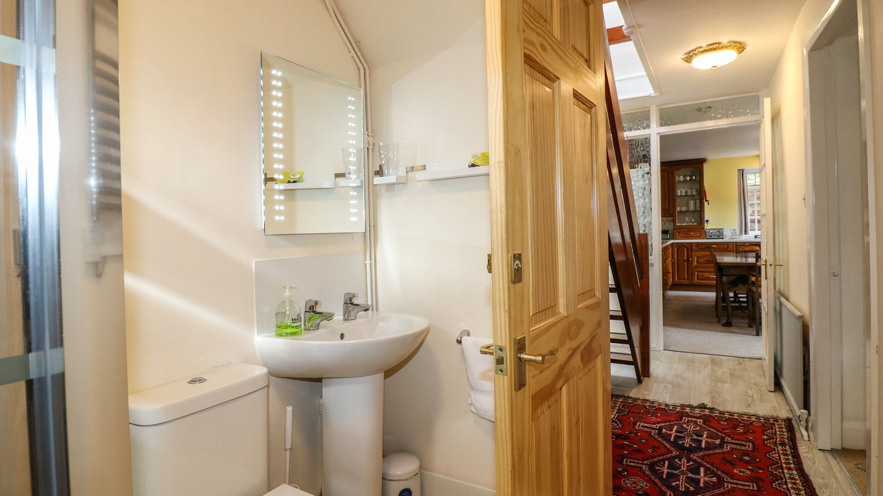 Photo of Others in Lincoln