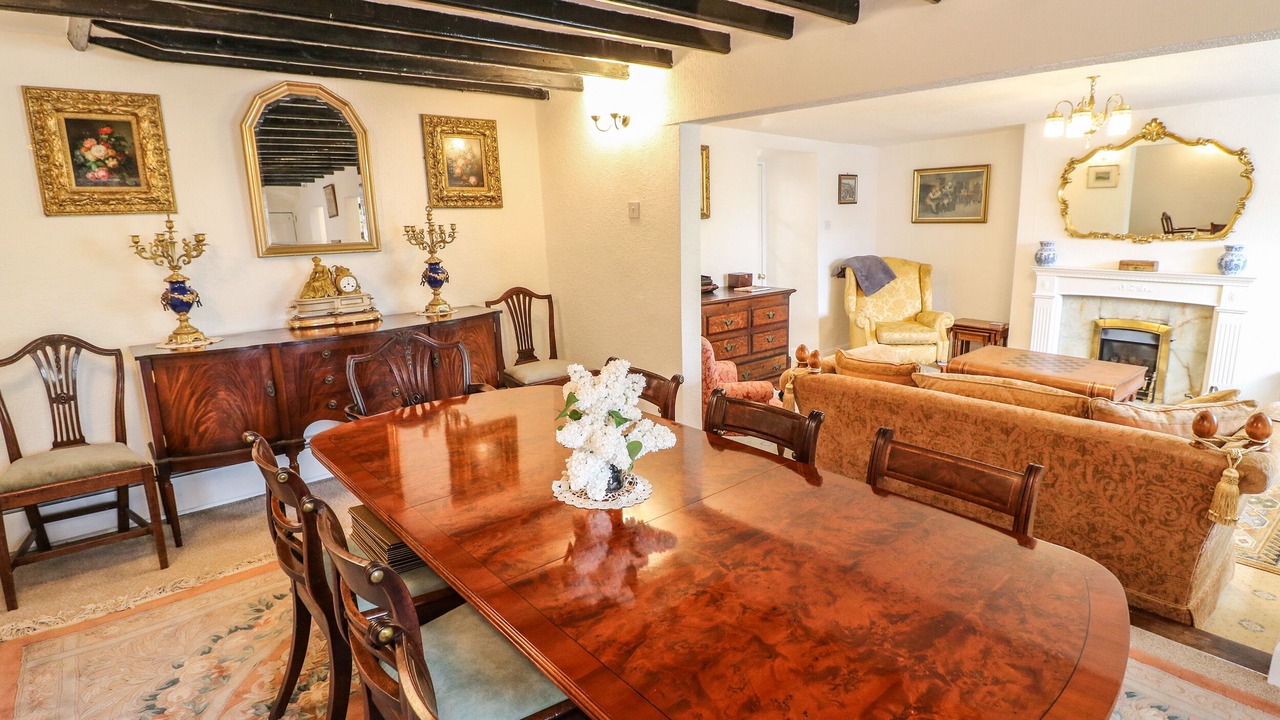 Photo of Others in Lincoln