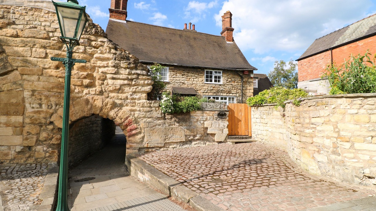 Photo of Others in Lincoln