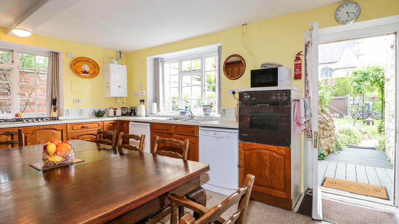 Photo of Others in Lincoln