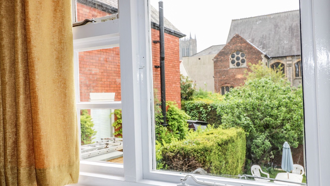 Photo of Others in Lincoln