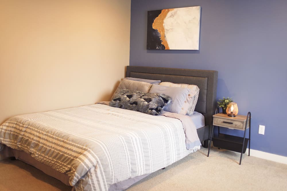 Photo of Others in Mill Creek