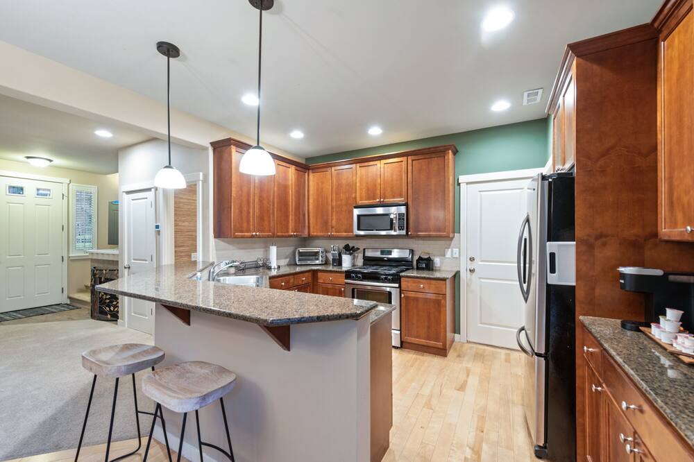 Photo of Others in Mill Creek