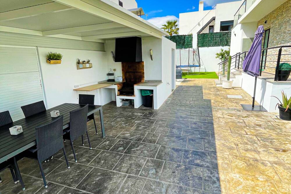 Photo of Patio Balcony in La Colina
