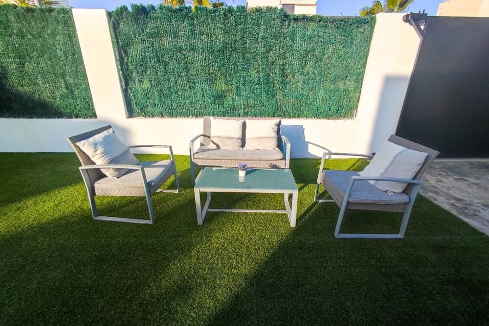 Photo of Patio Balcony in La Colina