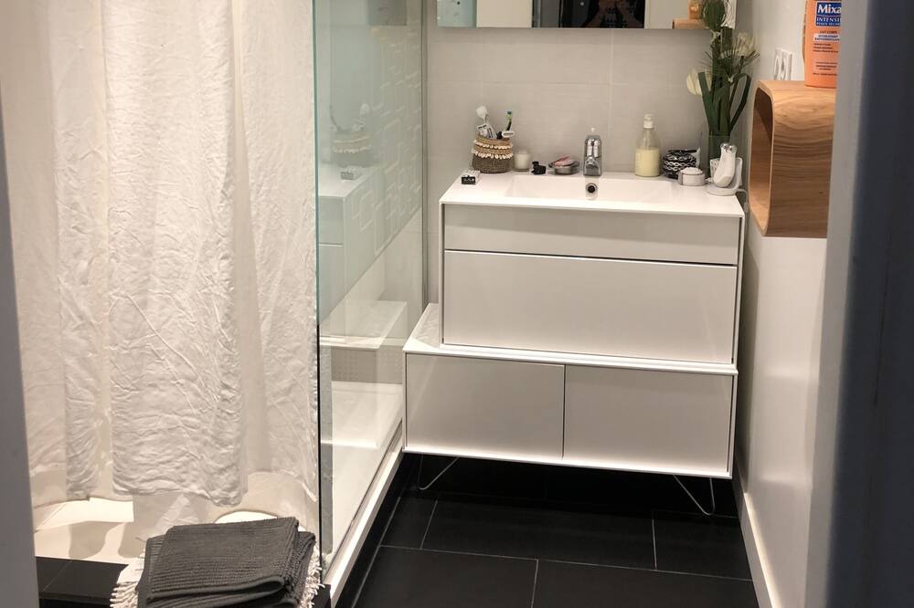 Photo of Bathroom in La Lironde