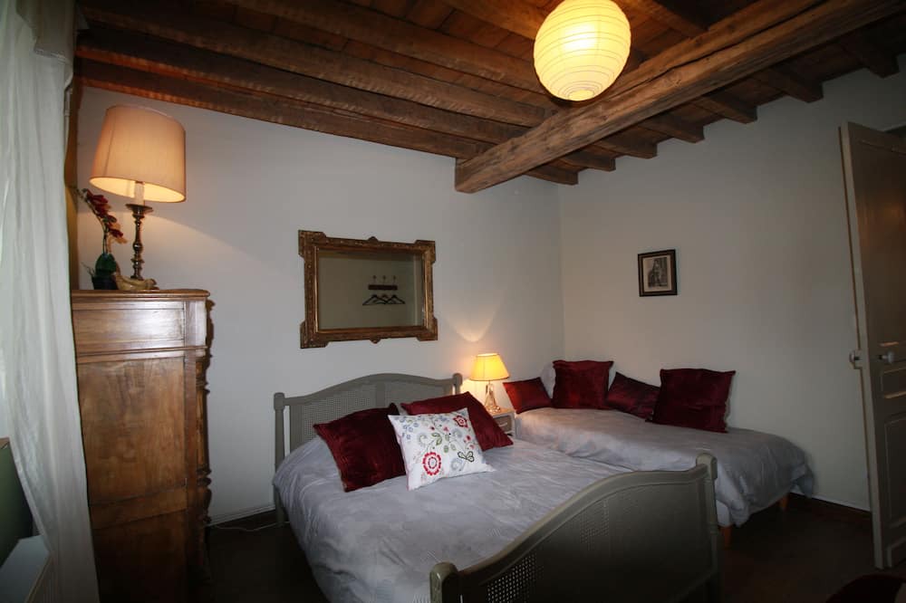 Photo of Bedroom in Talmas