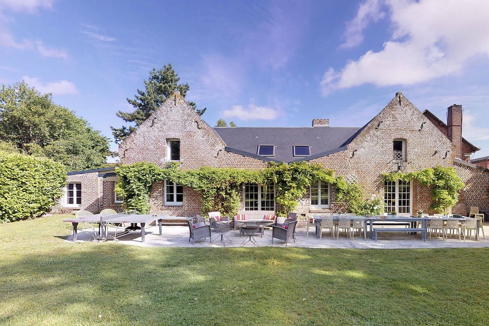 Photo of Outdoor in Talmas