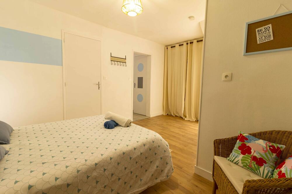 Photo of Bedroom in Flers