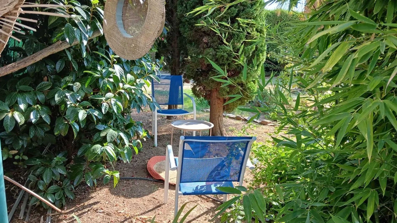 Photo of Patio Balcony in La Crau