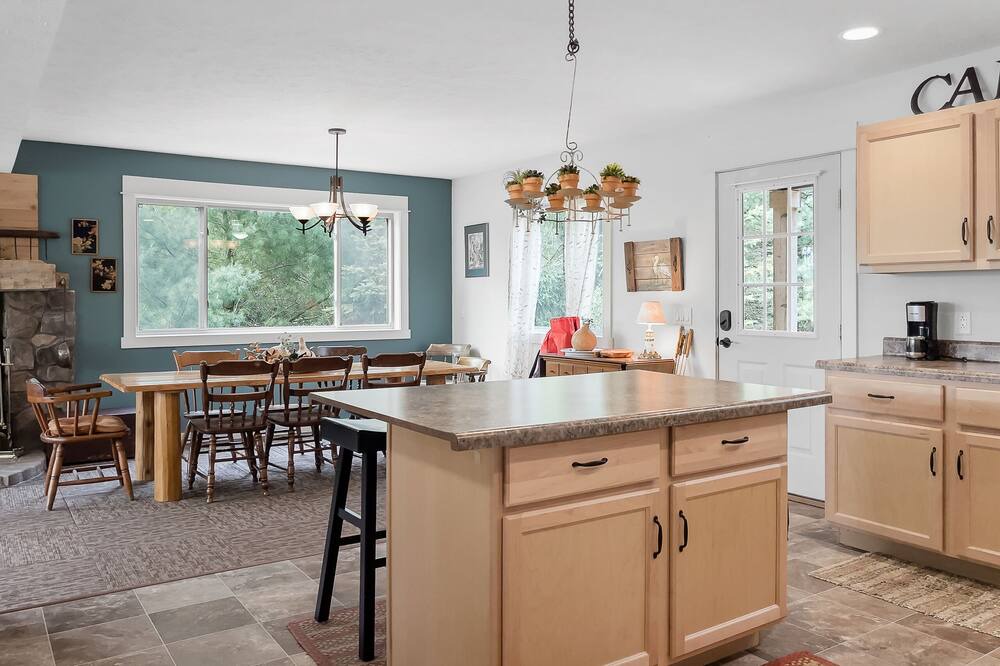 Photo of Kitchen in Shelby