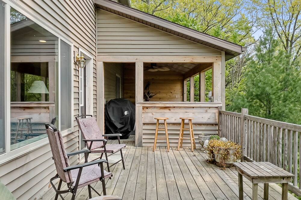 Photo of Patio Balcony in Shelby