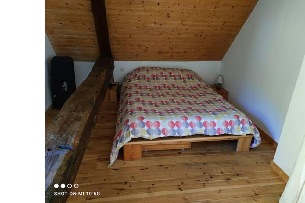 Photo of Bedroom in Meolans-Revel