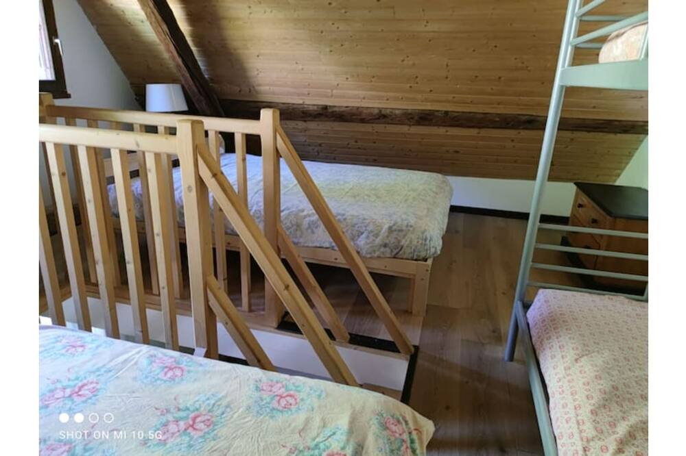 Photo of Bedroom in Meolans-Revel