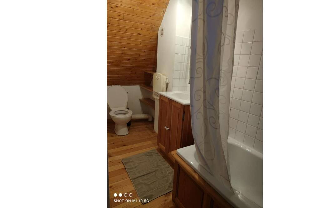 Photo of Bedroom in Meolans-Revel