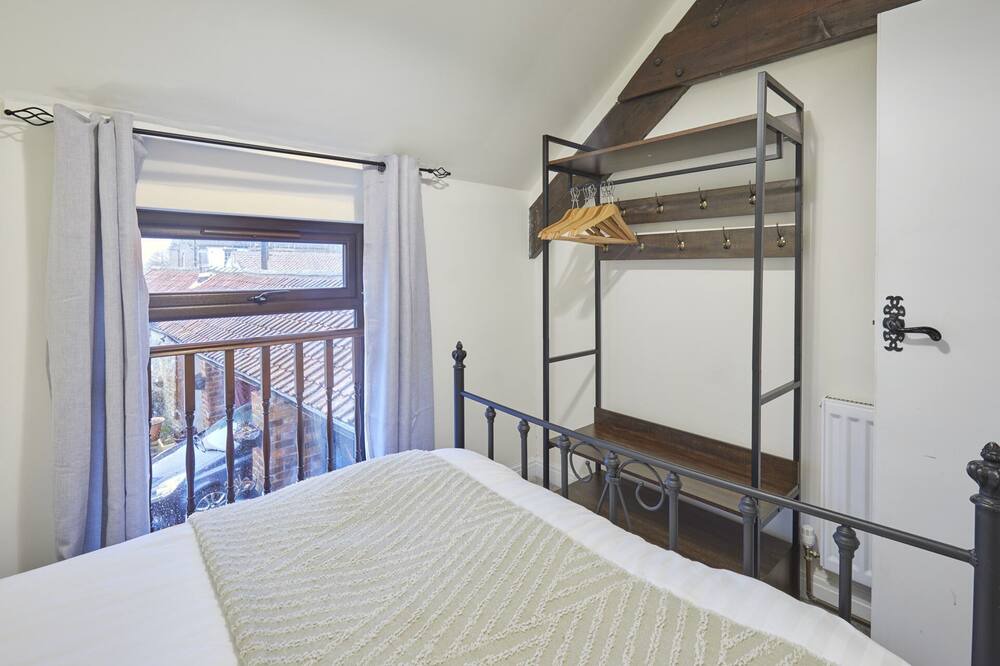 Photo of Others in Newton-on-Rawcliffe