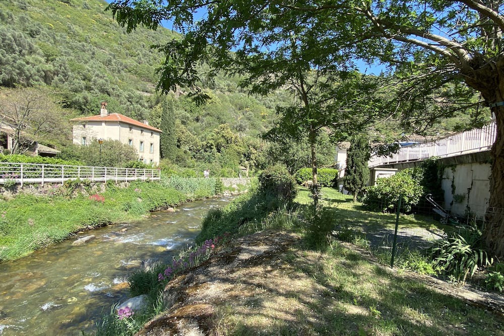 Photo of Outdoor in Lastours