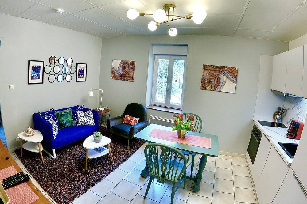 Photo of Livingroom in Lastours