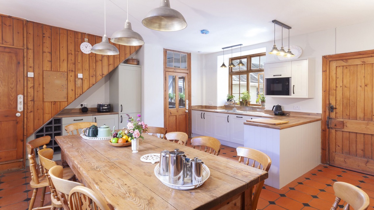 Photo of Others in Ebford