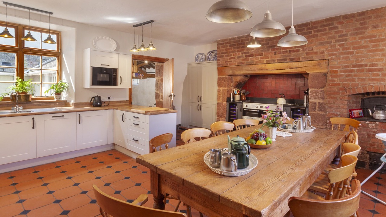 Photo of Others in Ebford