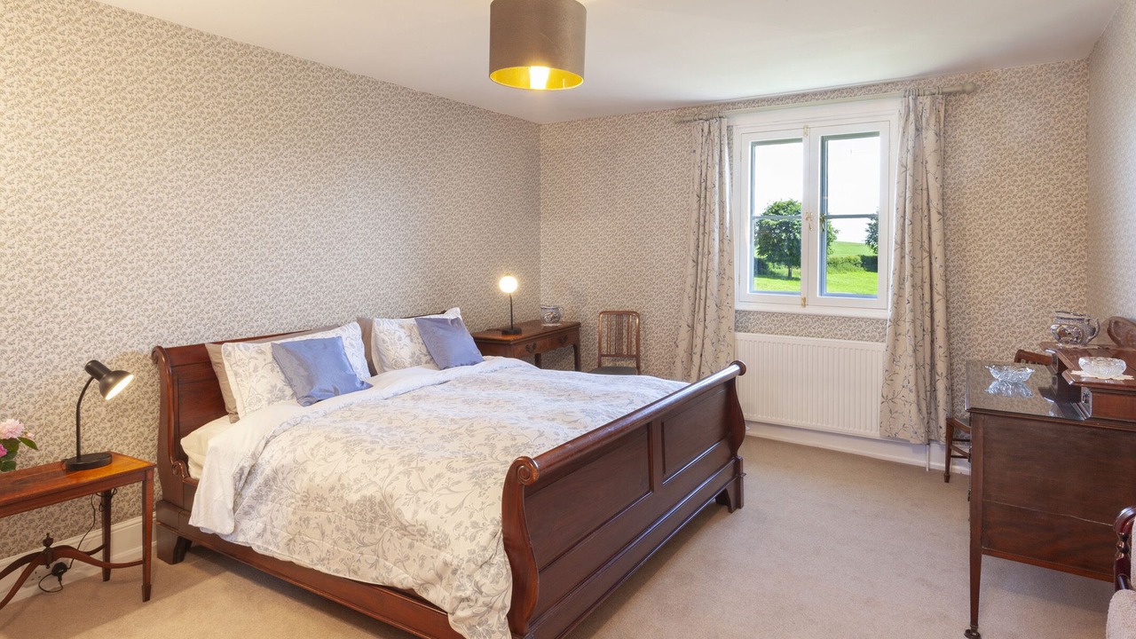 Photo of Others in Ebford