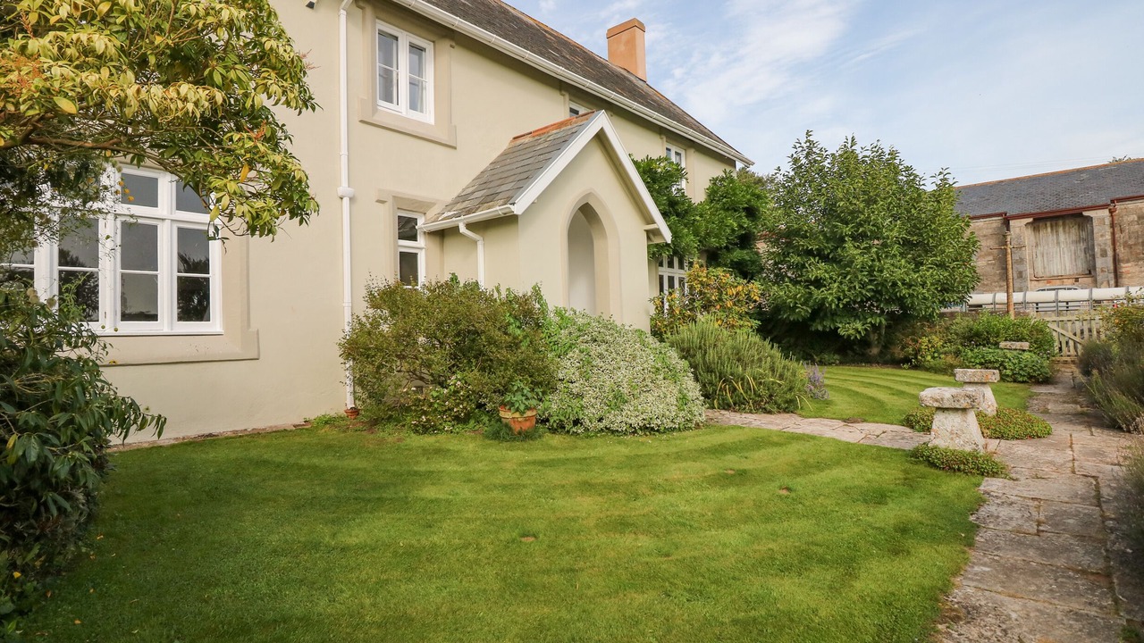 Photo of Others in Ebford