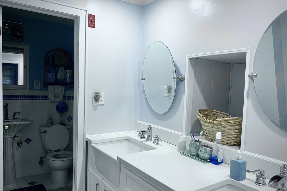 Photo of Others in West Belmar