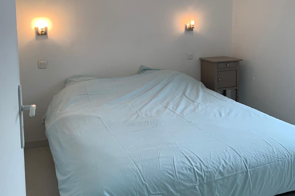Photo of Bedroom in Esperance-Cottages