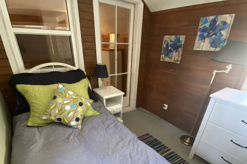 Photo of Bedroom in Fenelon Falls