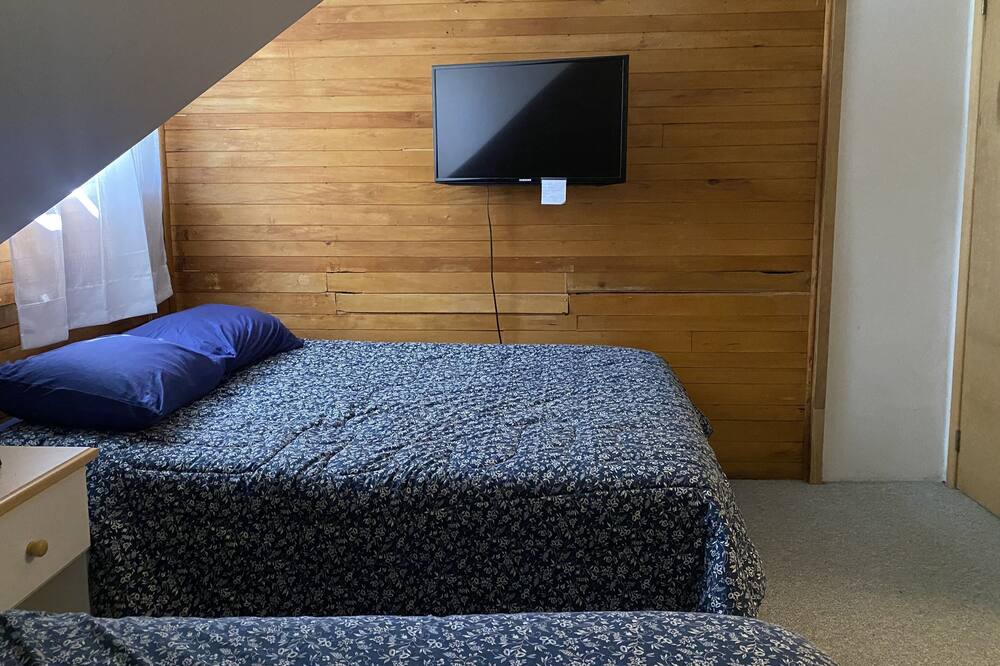 Photo of Bedroom in Fenelon Falls
