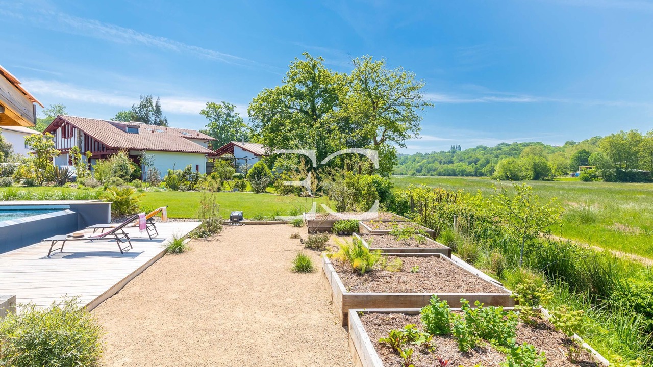 Photo of Outdoor in Ahetze