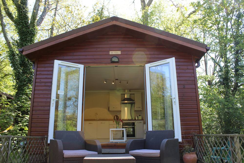 Photo of Patio Balcony in Chichester