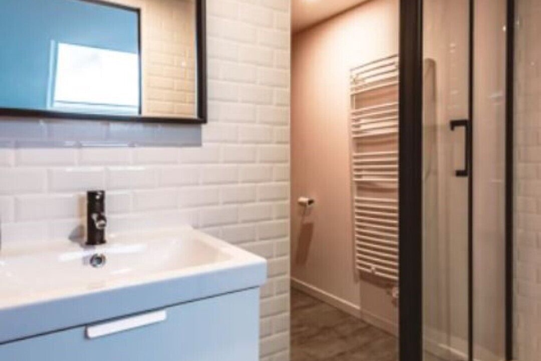 Photo of Others in Courlancy