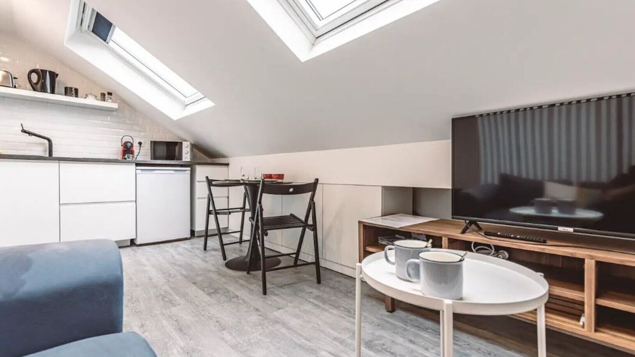 Photo of Others in Courlancy