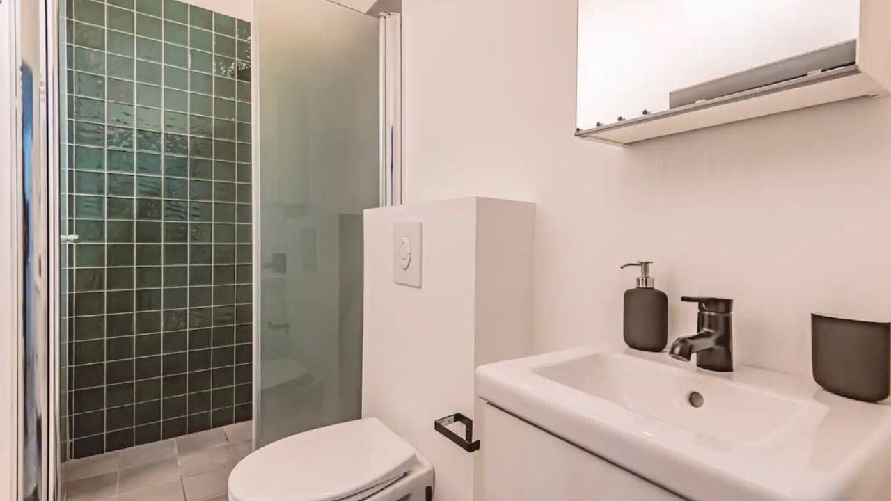 Photo of Others in Courlancy