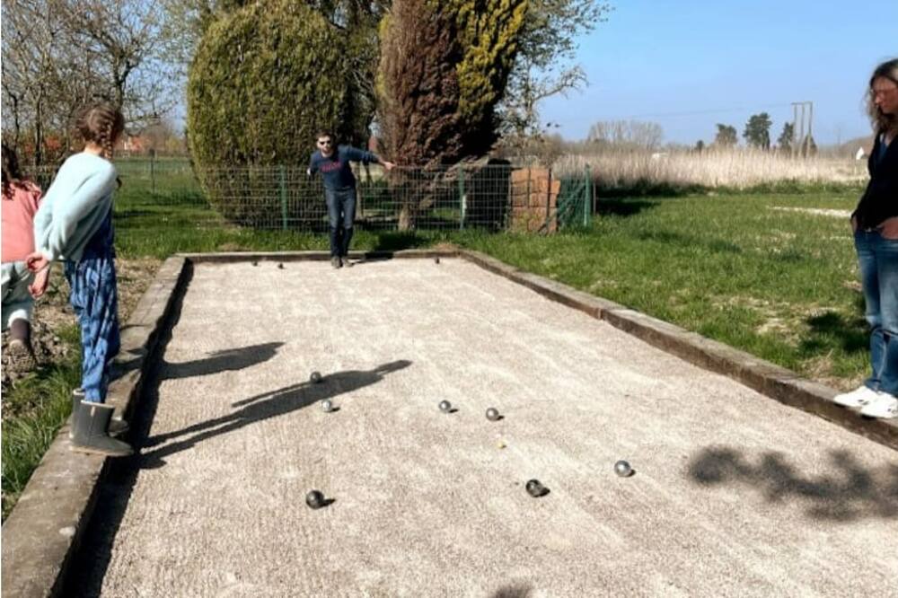 Photo of Others in Louvil